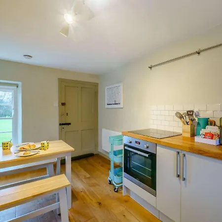 Holiday home 2 Bed In High 86023