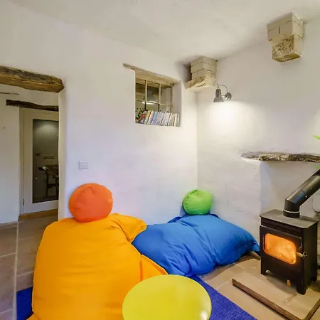 2 Bed In High 86023 *